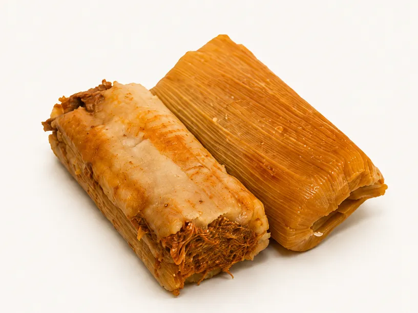 Tamal de Puerco en Rojo